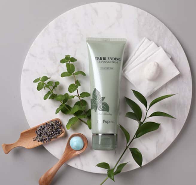 [Hoàn Tiền 8%]Sữa Rửa Mặt Thảo Dược Dr.Pepti+ Herb Blending Cleansing Foam Mẫu Mới