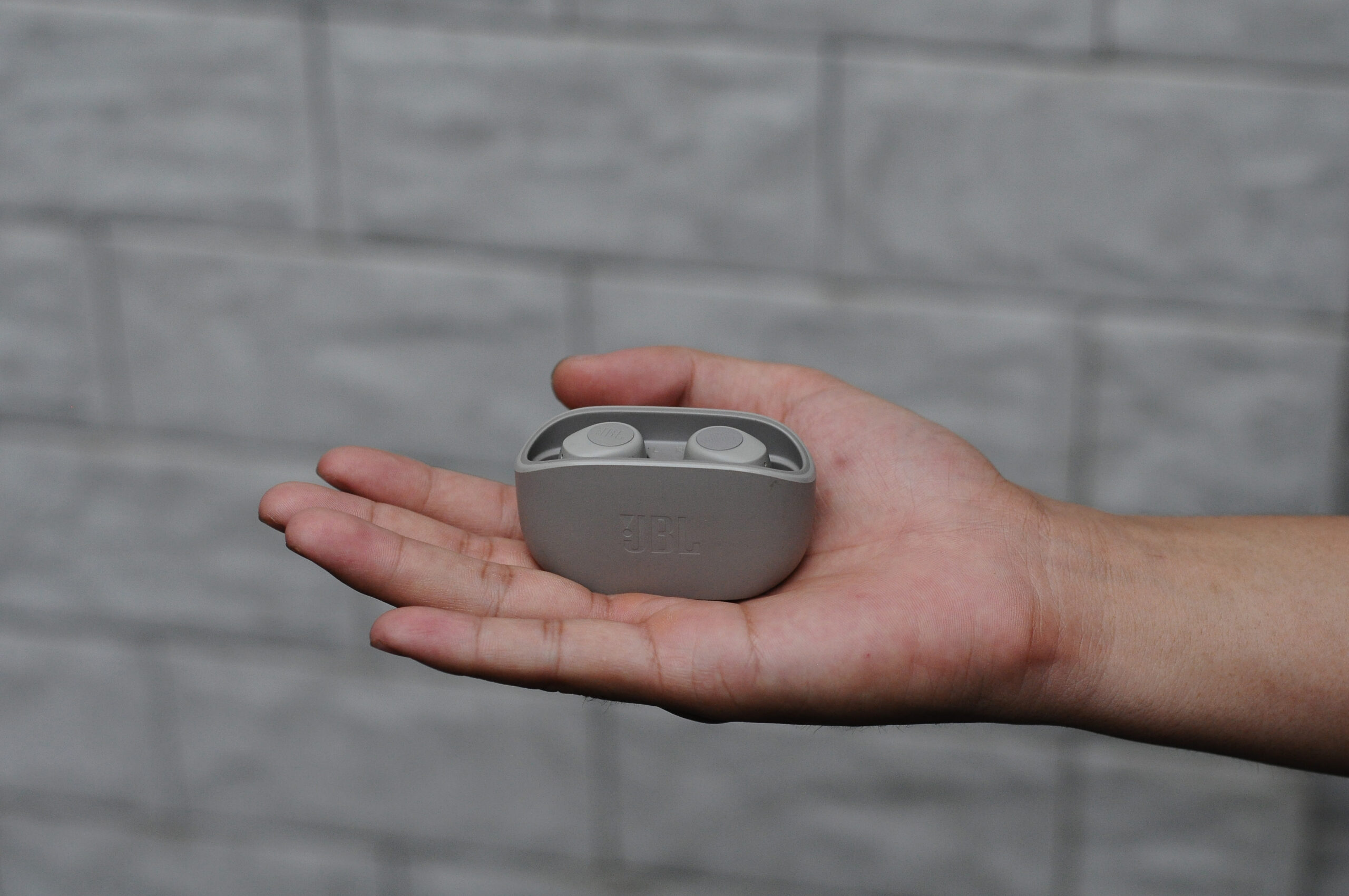 Tai nghe True Wireless JBL Vibe 100TWS - tai nghe in ear nhét tai nhỏ gọn