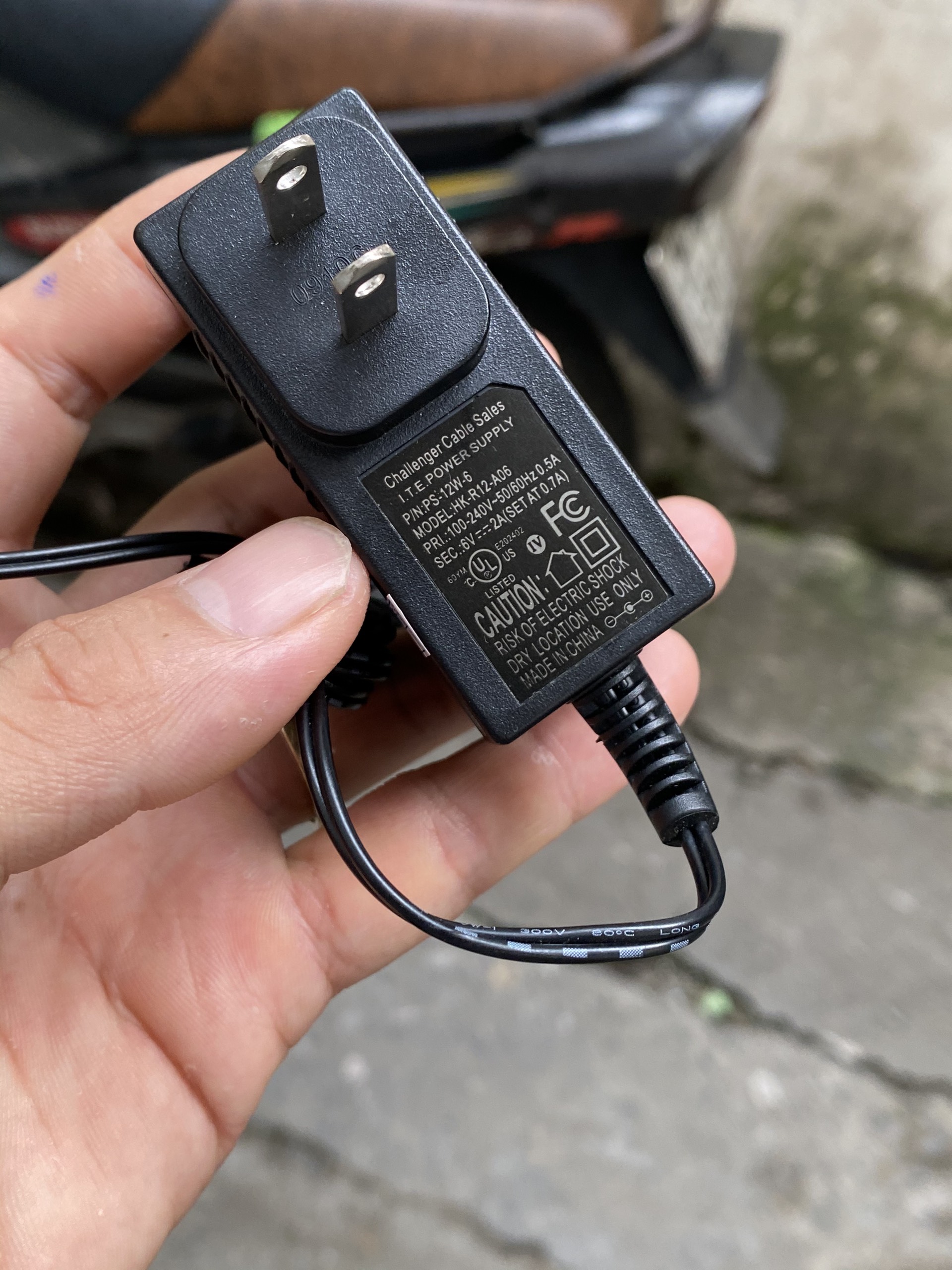 Adapter nguồn sạc 6V 2A hàng cao cấp