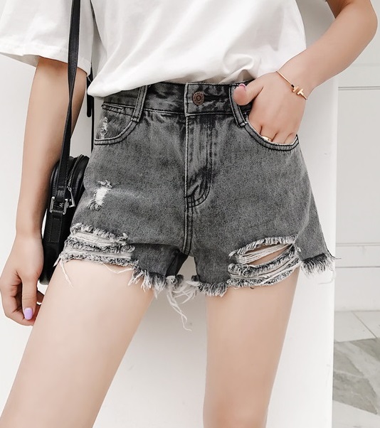 Quần short jean nữ ( MÀU XÁM ) RÁCH HAI BÊN _CÀO siêu xinh s-x-13