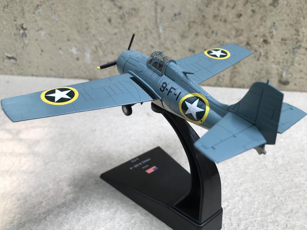 [HCM]Mô hình Máy bay F4U Corsair 1:72