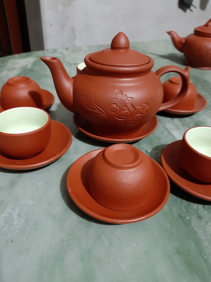 Bộ ấm chén trà Bát Tràng mẫu mới màu nâu đỏ