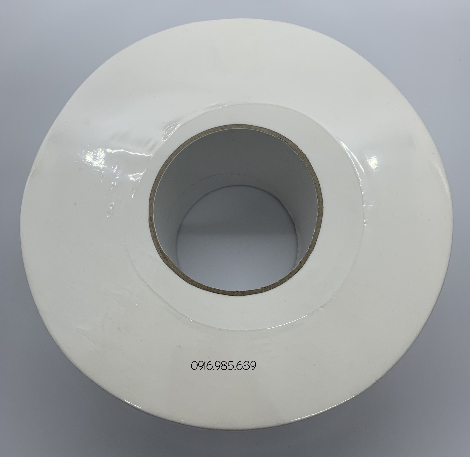 1 CUỘN GIẤY VỆ SINH LỚN