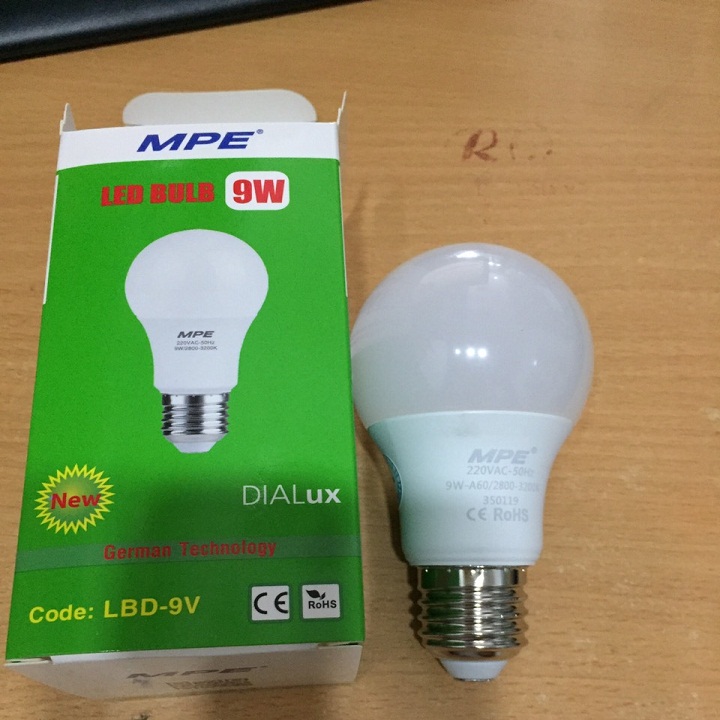 [HCM]BÓNG ĐÈN LED BÚP 9W MPE SÁNG TRẮNG VÀNG