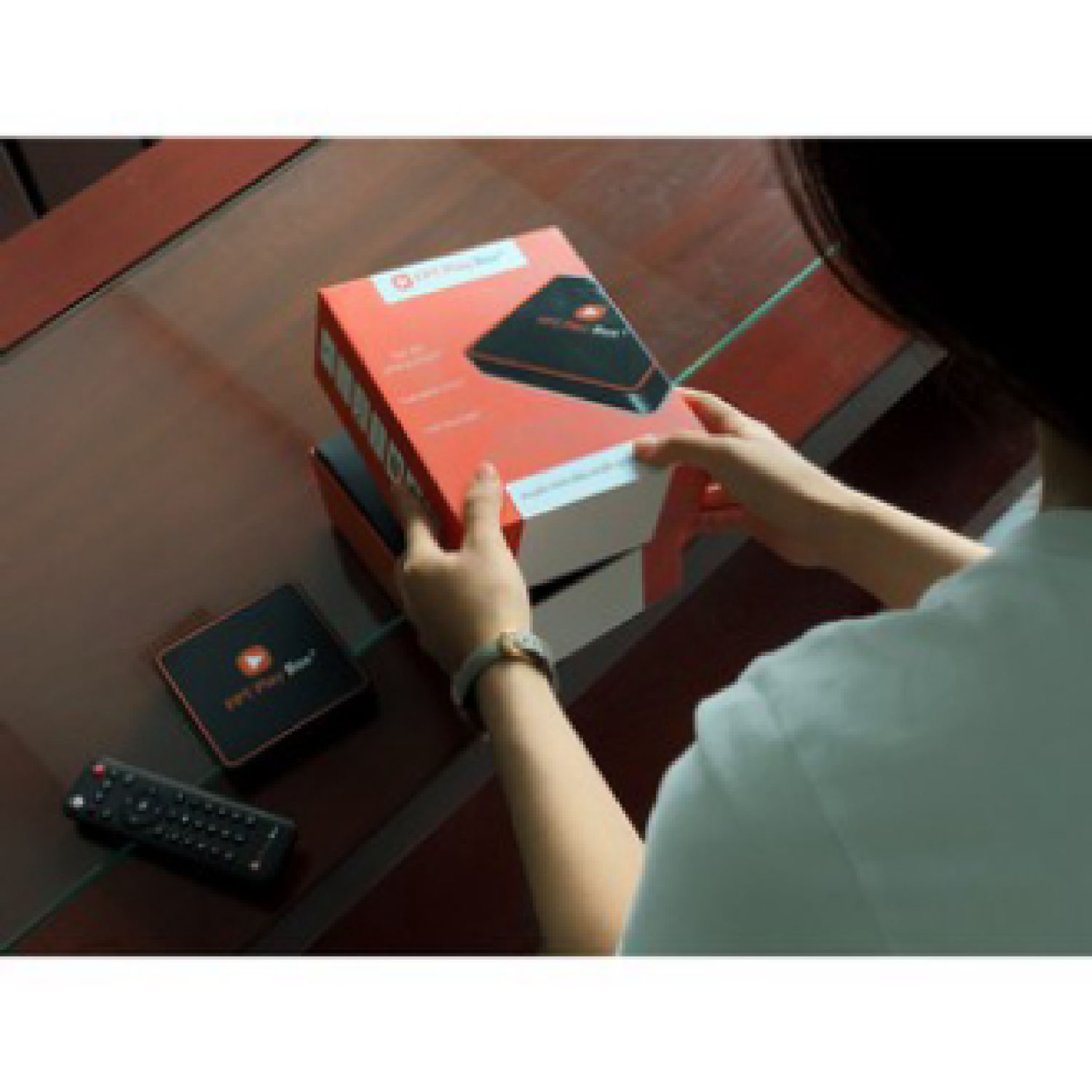 FPT PLAY BOX PLUS + - TIVI BOX - HỆ ĐIỀU HÀNH ANDROID TIVI 10