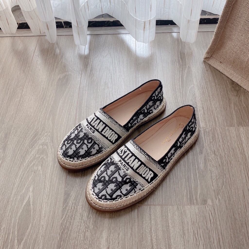 Giày SlipOn thổ cẩm Dior