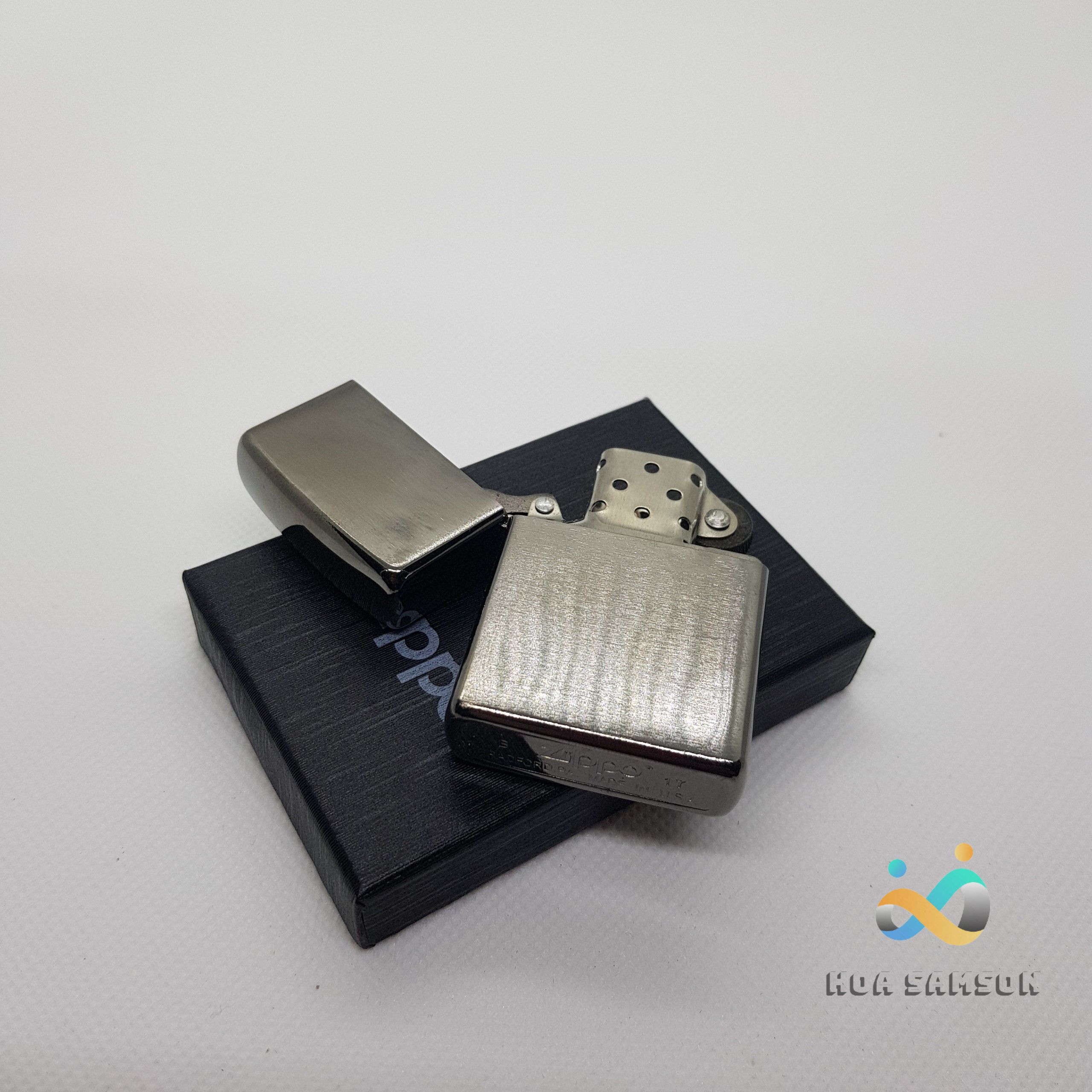 Bật lửa Zippo Mỹ Fullbox Đen xước