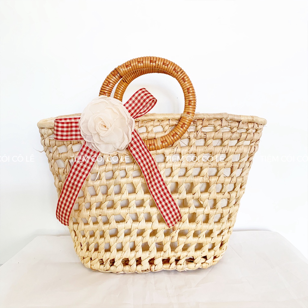 Túi lục bình đan thưa quai mây đính hoa nơ sang chảnh - tiệm cói cô lê