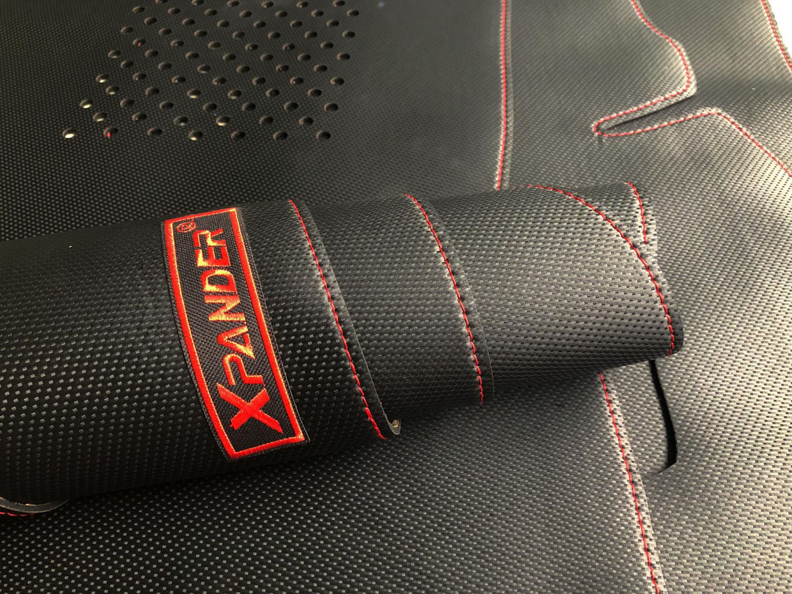 Thảm táp lô da vân cacbon cho Xpander