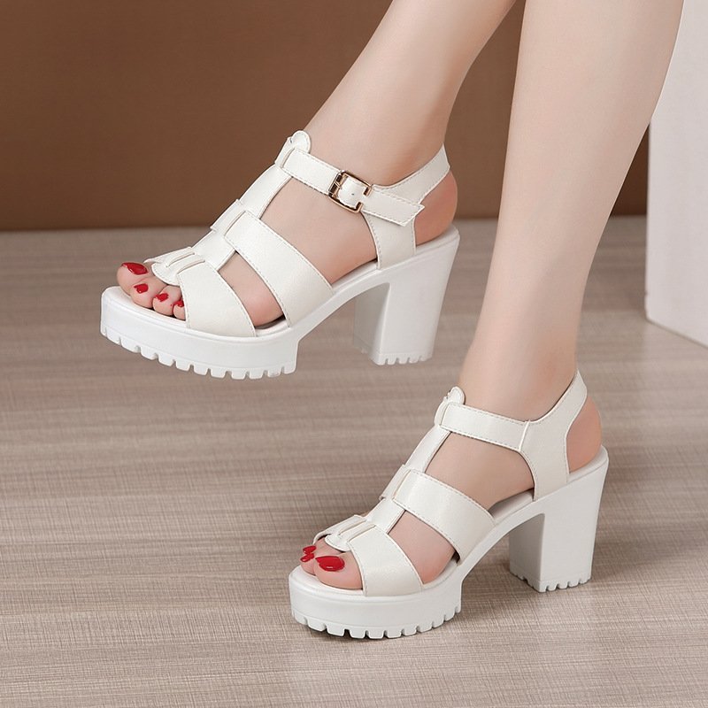 Xăng đan cao gót đế răng cưa
