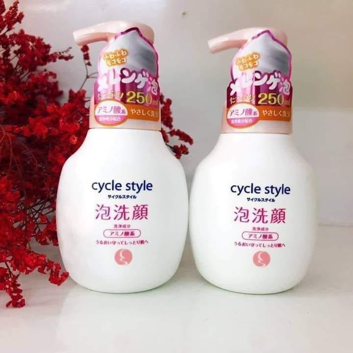 SỮA RỬA MẶT DẠNG BỌT CYCLE STYLE 250ML