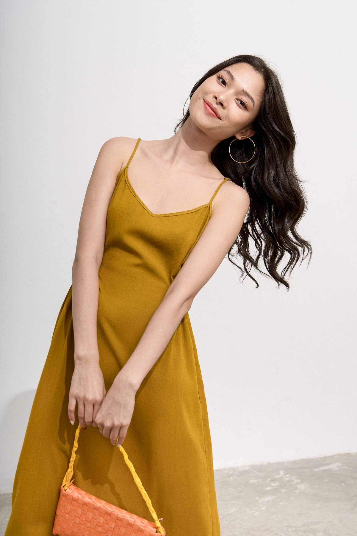 [NHẬP MÃ NOVFALAZSOCIAL02 GIẢM 40K ĐƠN 199K  ] Đầm Maybi suông linen phối dây rút nhún cột nơ eo