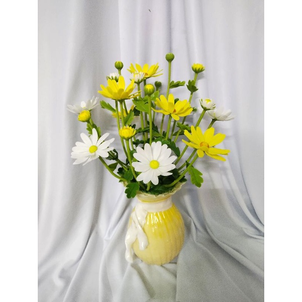 Chậu cúc hoạ mi đất sét cao 40cm