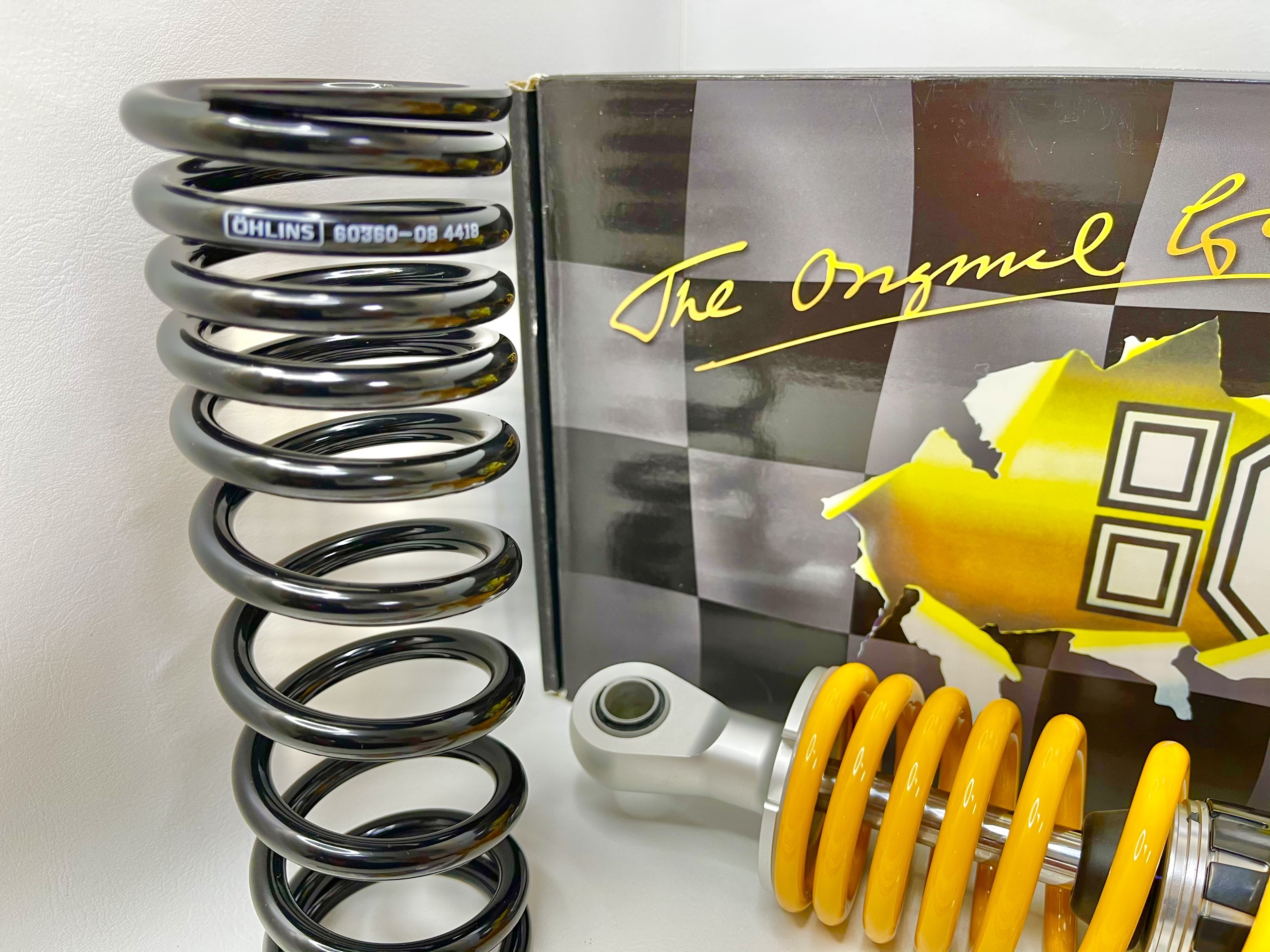 Phuộc Ohlins Vairo/Click/Vision/Luvias/Mio/Beat/Classico/Janus 2lò xo.