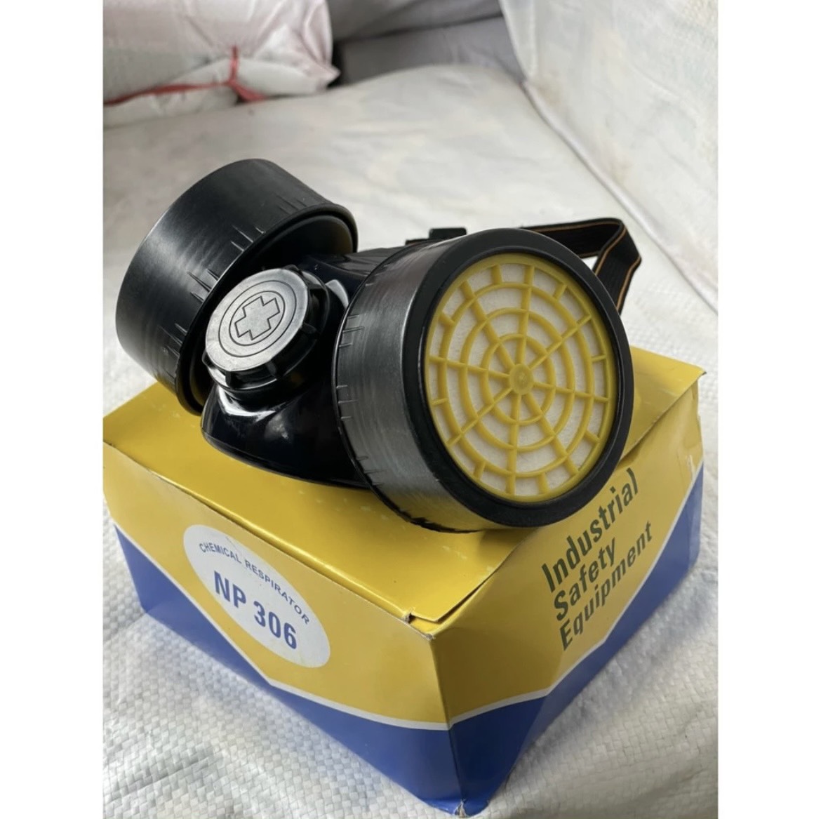 Mặt nạ phòng độc NP 306