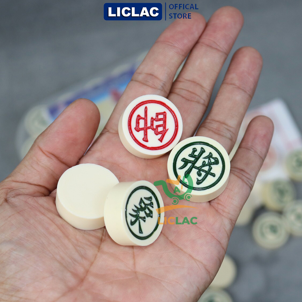 Coalition box Oval chess pieces (medium size) high-grade solid melamine resin board game Children's Board toys-liquac