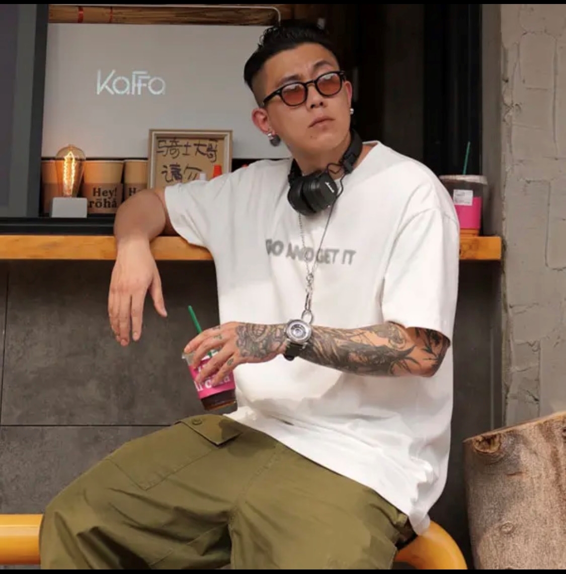 Áo thun tay lỡ unisex