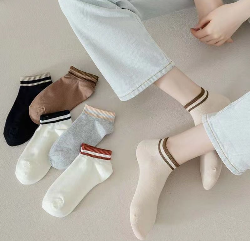 Set 10 Đôi Tất Nữ Ngắn Cổ Kẻ K1NC Siêu Đẹp