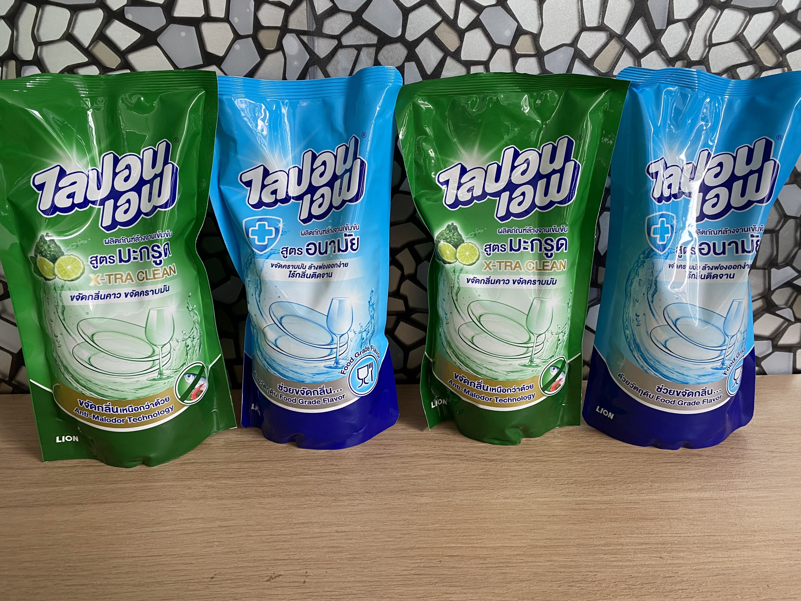 Túi Nước Rửa Chén Lipon Thái Lan 500ml