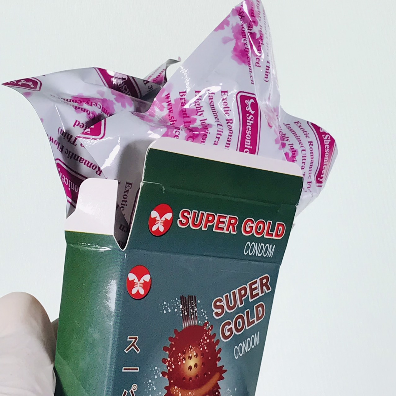Bao cao su NHẬT Super Gold - [hộp 2 cái]