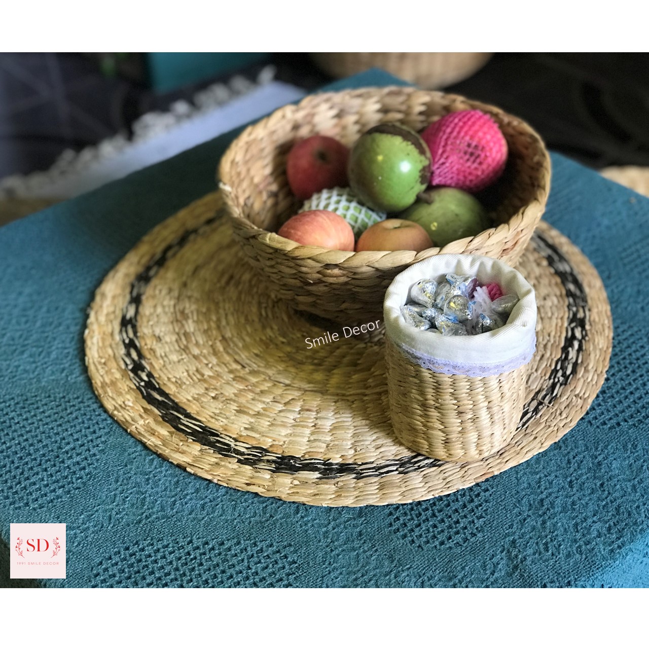Combo 2 tô tròn đựng trái cây đan lục bình Smile Decor