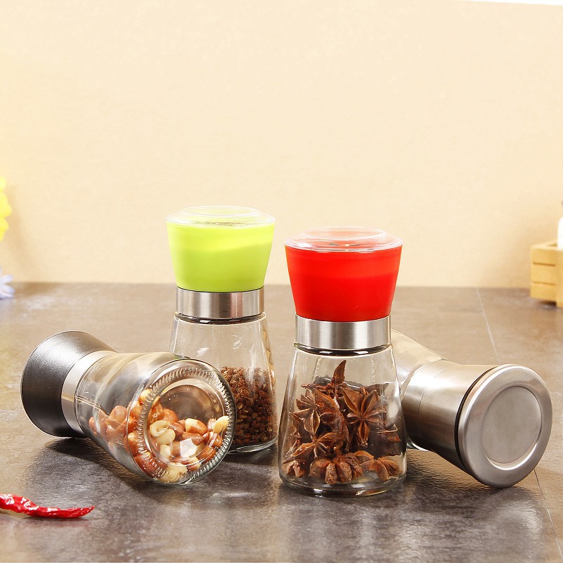 DỤNG CỤ XAY TIÊU CẦM TAY