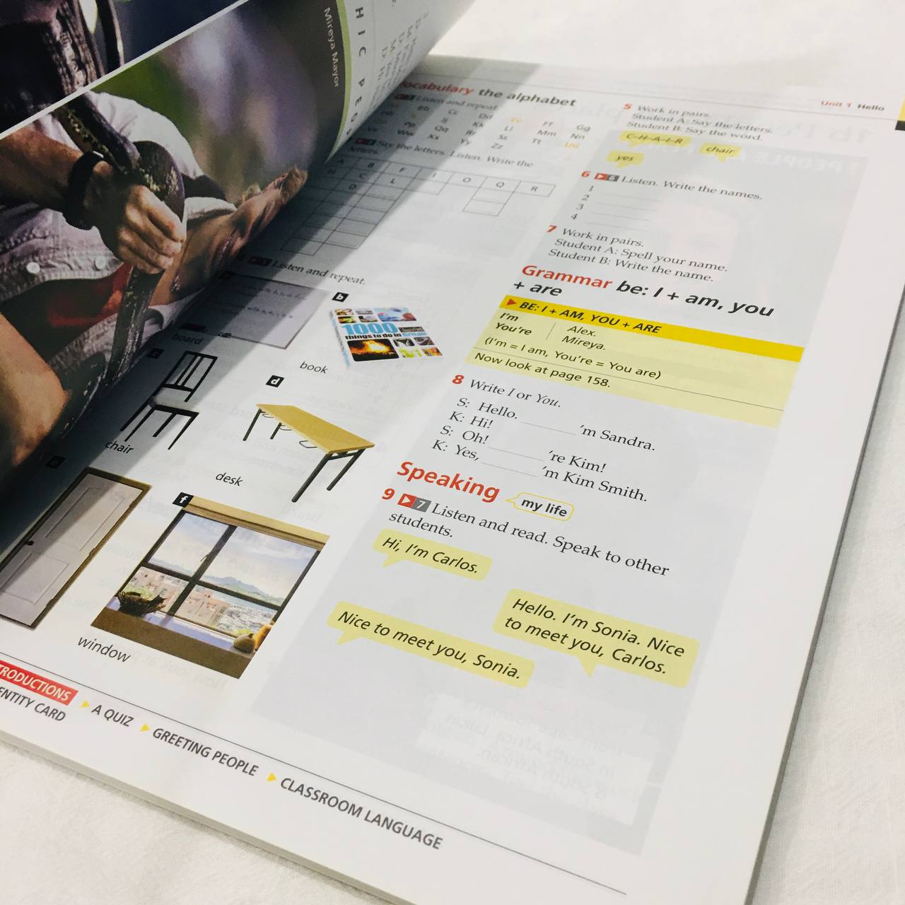 Sách - Life A1 (BrE) (2 Ed.) (VN Ed.) Student Book with Web App Code with Online Workbook - có code học online