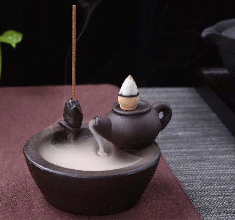 Thác khói xông trầm, lư xông trầm