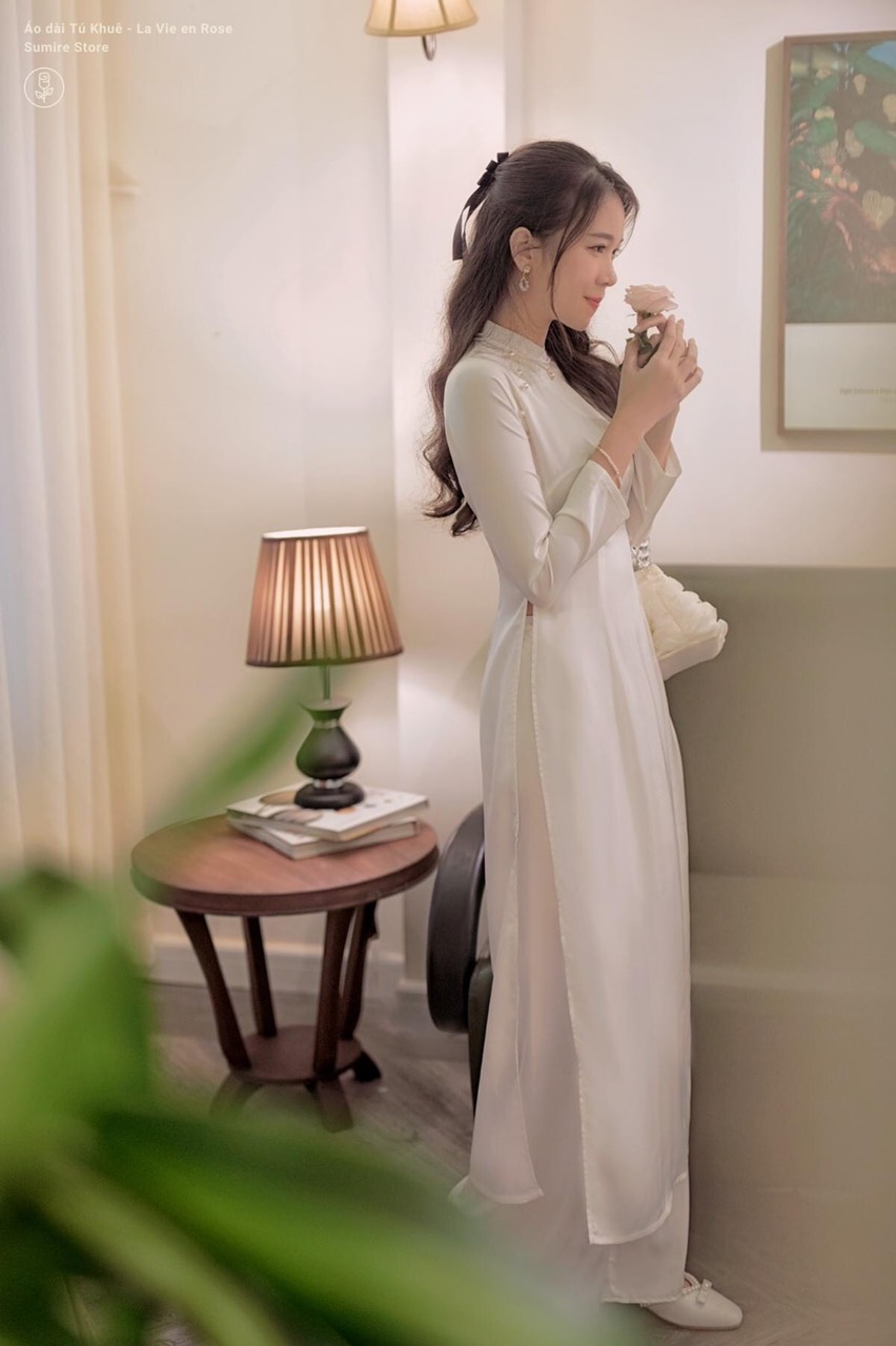 Áo dài cách Tân, áo dài mặc Tết siêu xinh, lụa mềm, mịn mặc sang