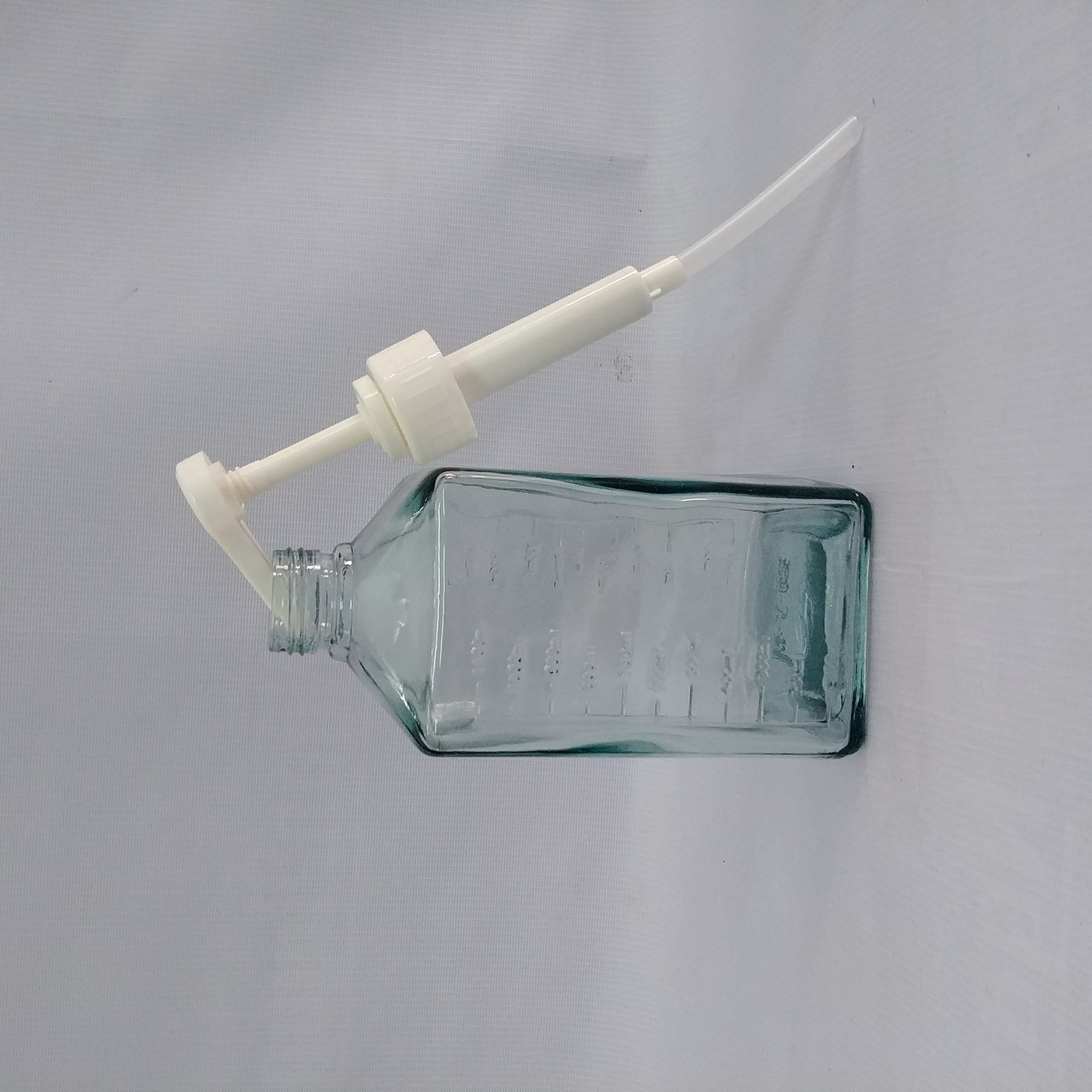 [HCM]Bình thủy tinh có vòi bơm sirup dung tích 1100ml