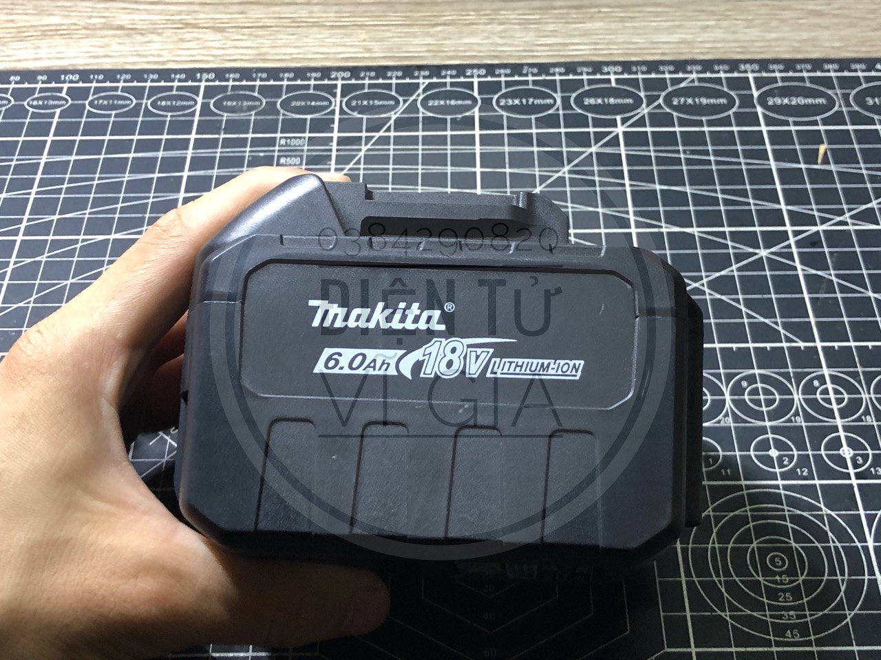 Pin MAKITA 3 hàng 6Ah bảo hành 6 tháng