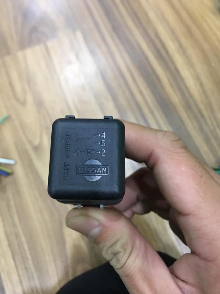 Rơle bãi 5 chân 24v
