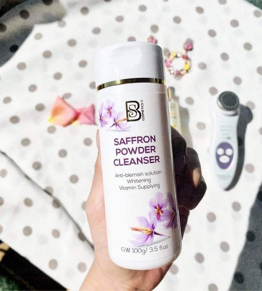 Bột rửa mặt Saffron Powder Cleanser