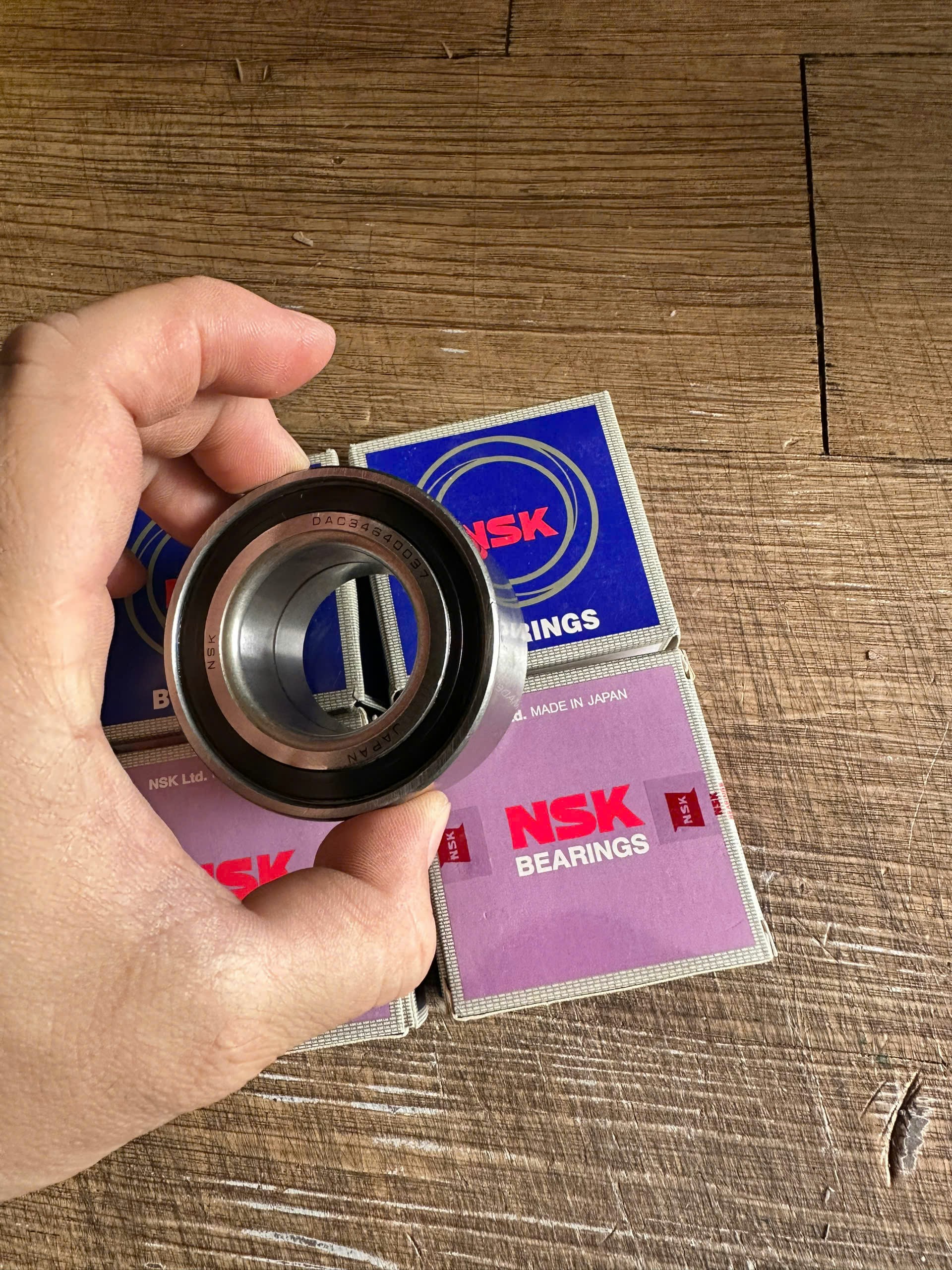 Bạc Đạn Bánh Trước Daewoo Lanos,Gentra,Aveo,Spark (Không ABS) NSK JAPAN