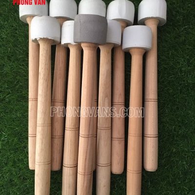 Dùi trống đội cái