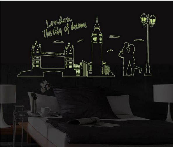[HCM]Decal dán tường Dạ quang London DDQ002 (60 x 160 cm)