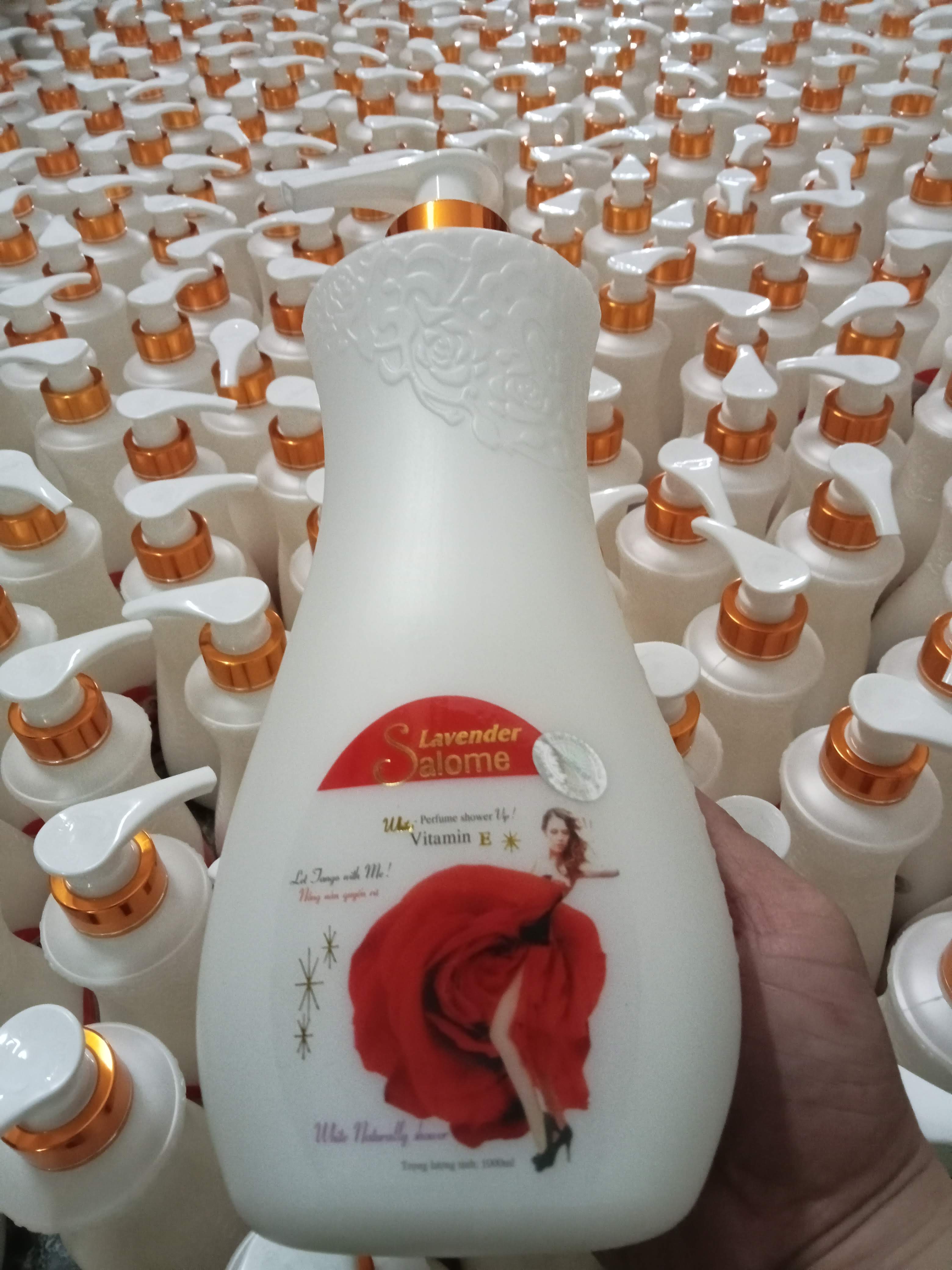 sữa tắm salome 1000ml