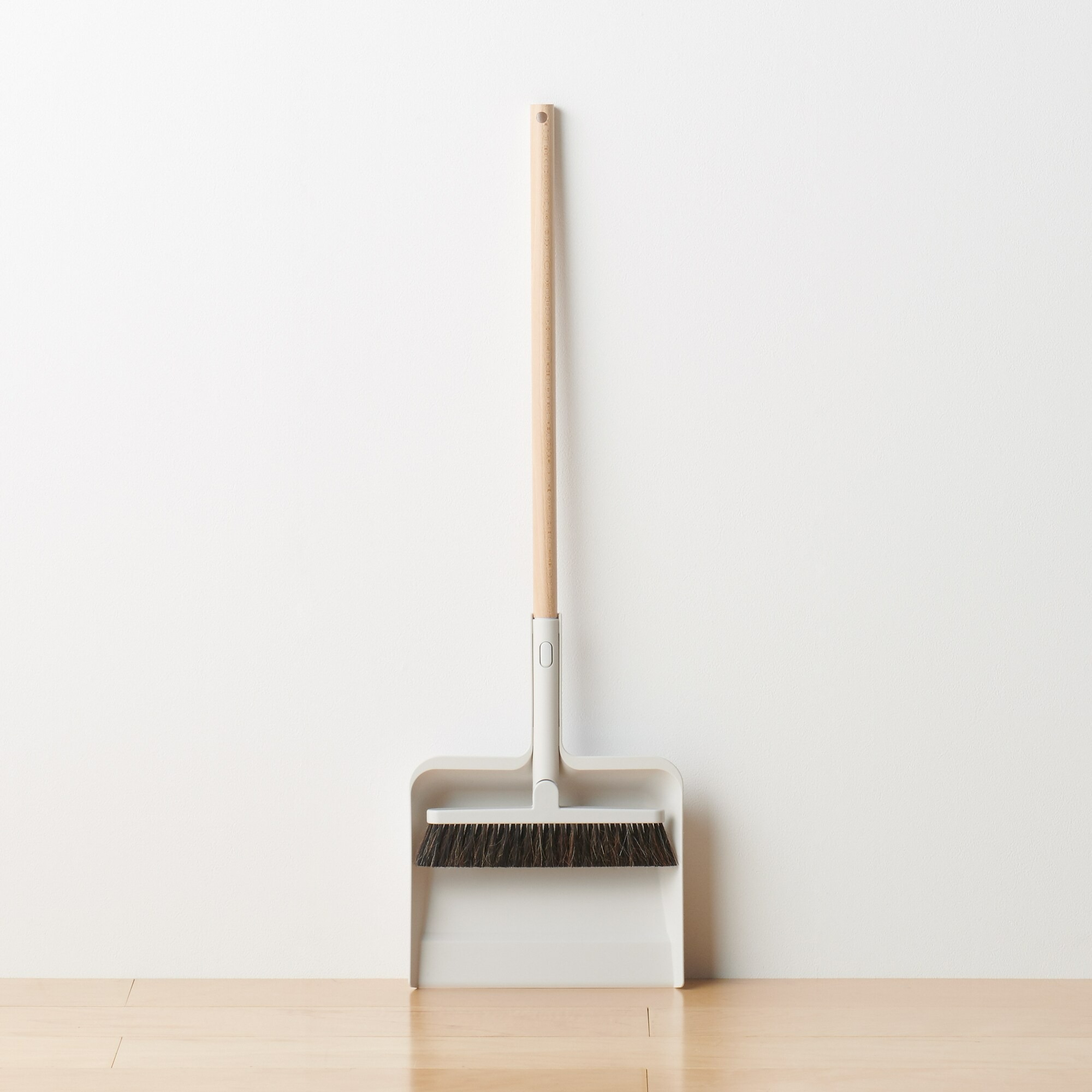 Ky Hốt Rác Nhựa MUJI