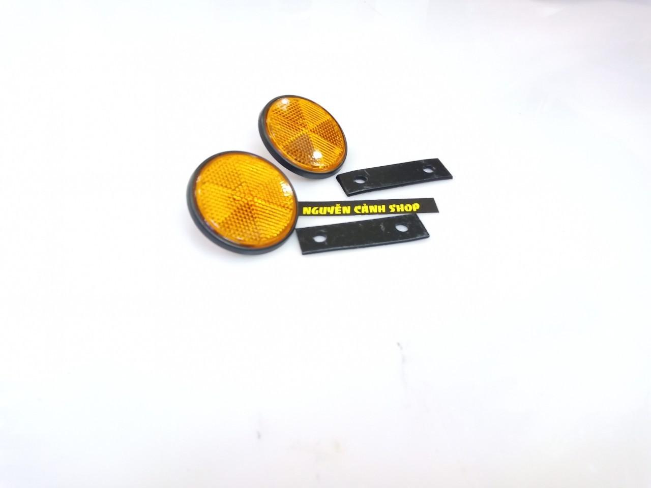 Mắt mèo dạ quang bas sắt thẳng