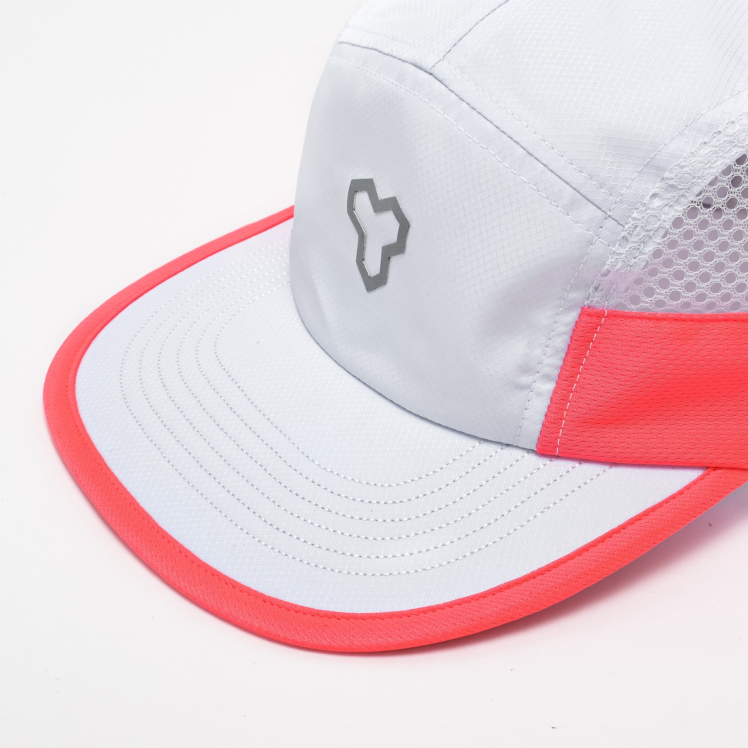 MŨ THỂ THAO CHẠY BỘ MOTIVE RUN CAP
