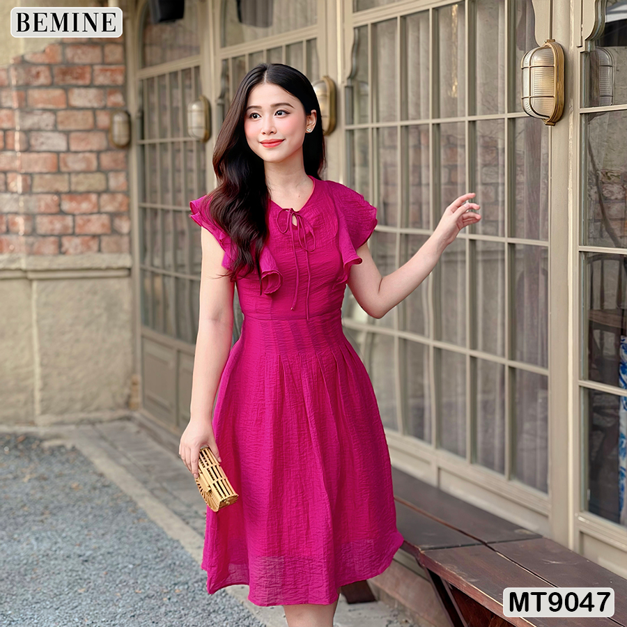 Đầm thiết kế cổ tròn đính nơ tay cánh tiên bemine mt9047