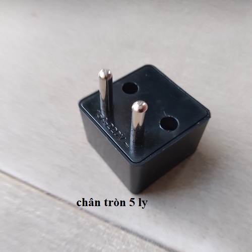 Phích cắm đa năng lioa