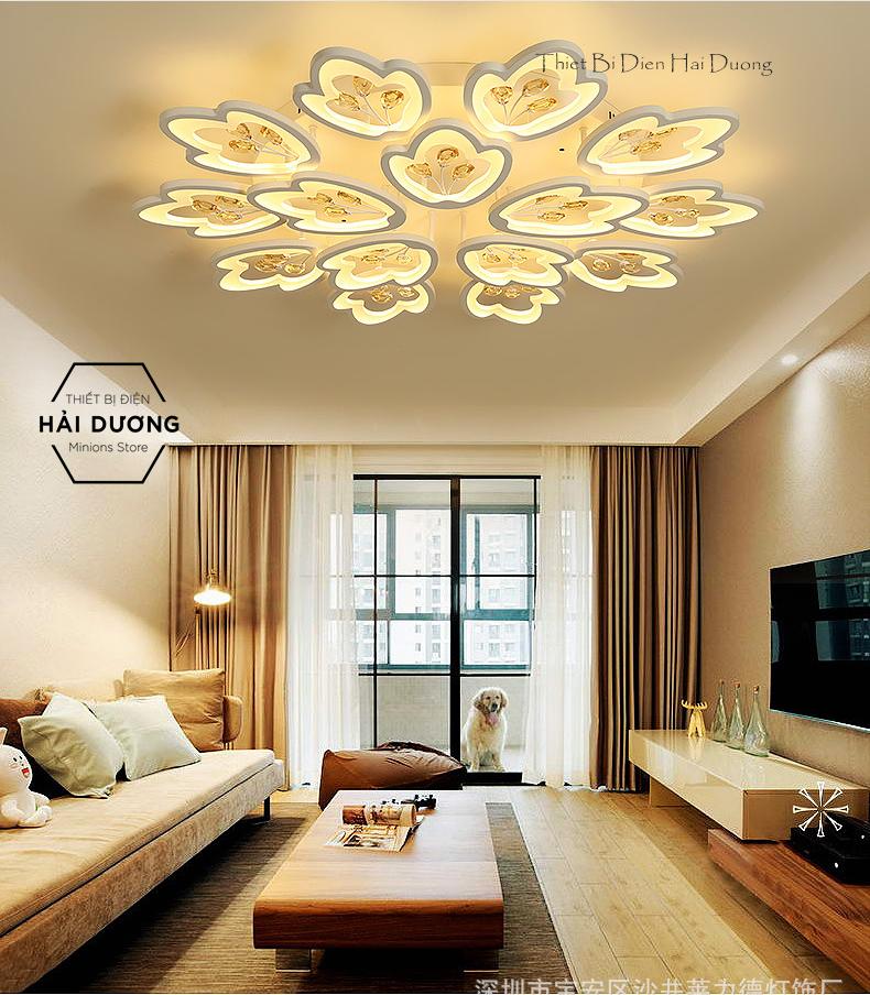 Đèn LED ốp trần hình hoa 15 cánh NT024 - 3 Chế Độ Ánh Sáng - Điều Khiển Từ Xa. Công suất 150W với 15 hình cánh hoa và những viên pha lê lấp lánh - Bảo Hành 1 Năm - Có Video