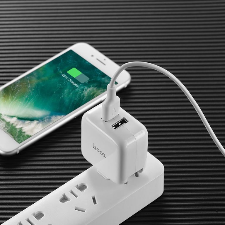 Củ sạc nhanh iphone Samsung 2 cổng hoco C54