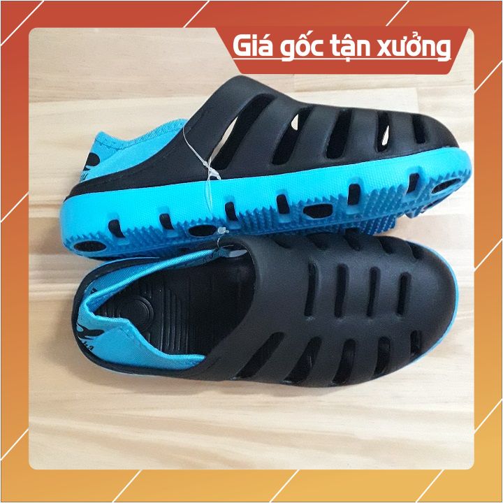 giay nhua di mua