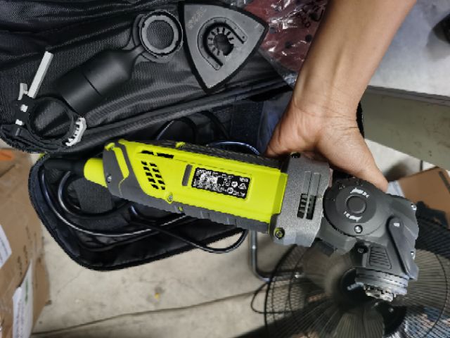 Cắt rung điện Gật gù Ryobi RMT300S.