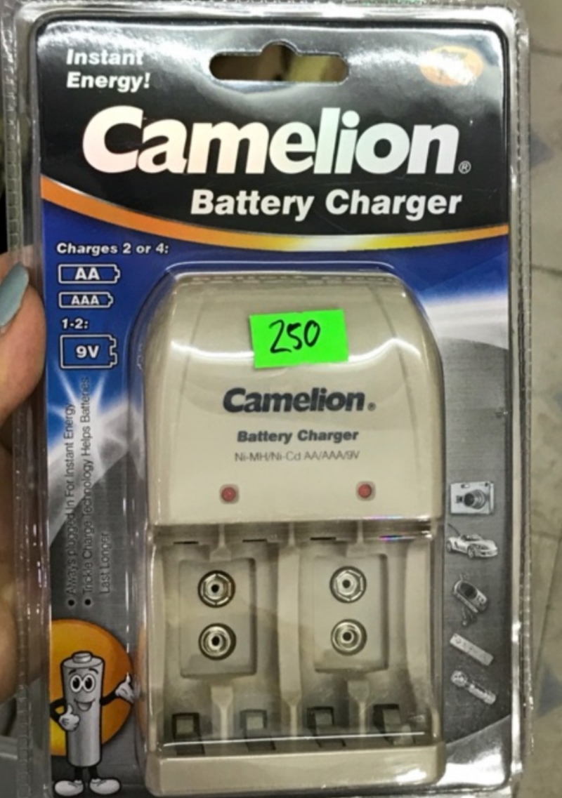 Sạc Pin Camelion tiểu pin 9V Zin