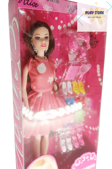 HỘP BÚP BÊ VÀ 8 ĐÔI GIÀY, PHỤ KIỆN