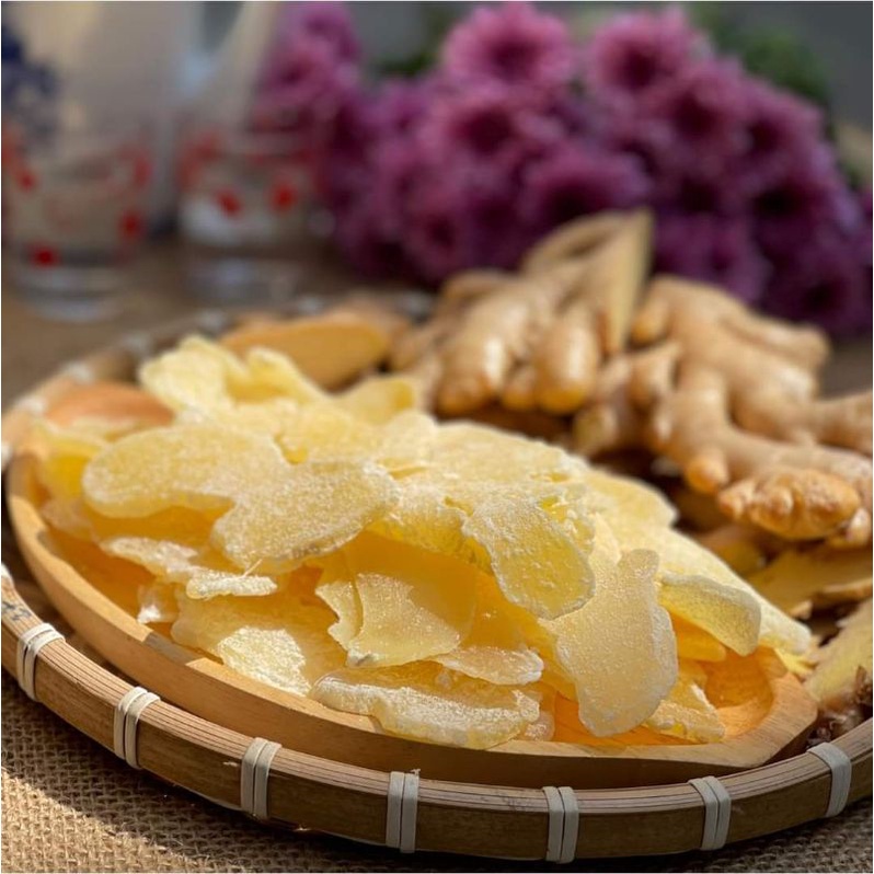 Mứt gừng Huế ngon đăc biệt ít ngọt cay cay giữ nguyên vị - 100g dùng thử - Tết - ăn vặt siêu ngon