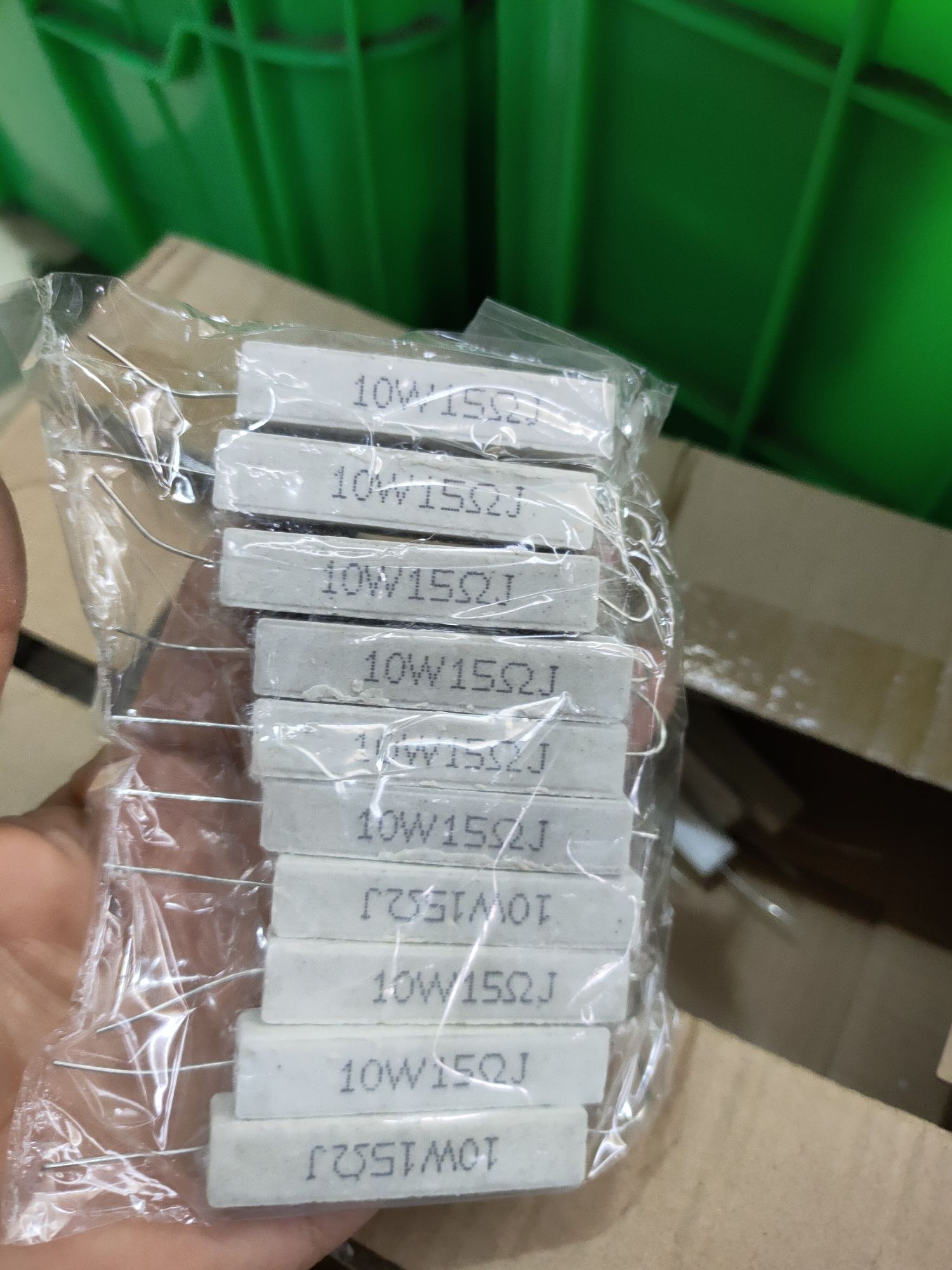 10 điện trở sứ 15om 10w